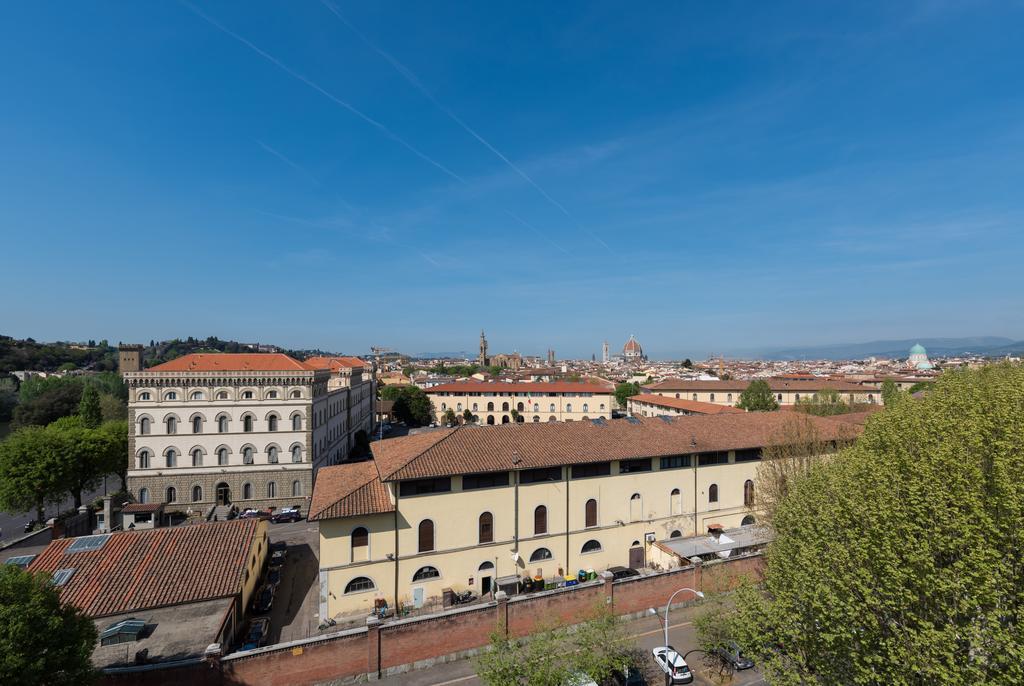 Roommo Lungarno Florence Exterior photo